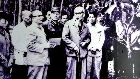 Sáng ngời tấm gương người cộng sản kiên trung