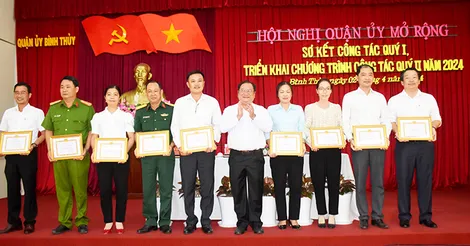 Kết nạp đảng viên mới đạt 53,68% kế hoạch năm