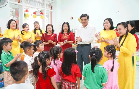 Tăng cường công tác chăm sóc, giáo dục và bảo vệ trẻ em