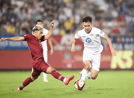 Thép Xanh Nam Ðịnh sẩy chân, đua vô địch V.League thêm gay cấn