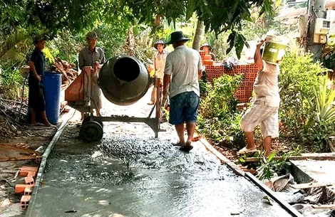 Nỗ lực vận động xã hội hóa nâng cấp, mở rộng cầu, đường giao thông
