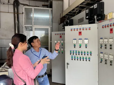 Người dân, doanh nghiệp tham gia tiết kiệm điện