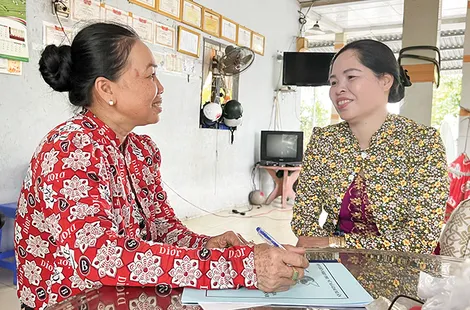 Vận động hội viên, người thân tham gia bảo hiểm xã hội tự nguyện, bảo hiểm y tế