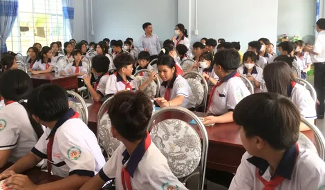 Truyền thông, nâng cao nhận thức về công tác xã hội trong trường học