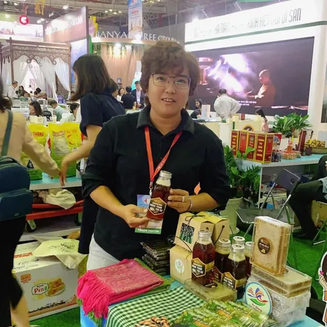 Khởi nghiệp từ mật ong rừng Trà Sư