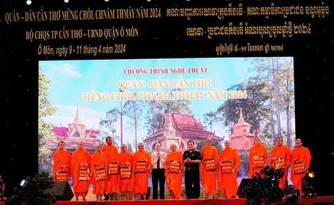 Quân - Dân Cần Thơ mừng Chôl Chnăm Thmây năm 2024