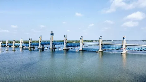 Ðề xuất giải pháp công nghệ và tiêu chuẩn ứng phó ngập mặn, nước biển dâng vùng ÐBSCL