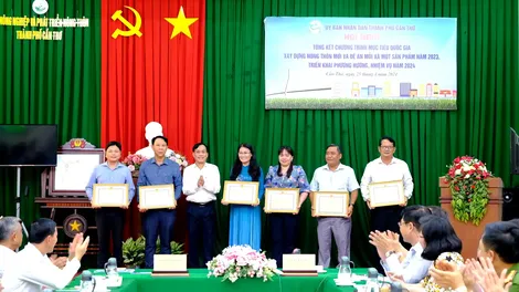 Xây dựng nông thôn mới, chương trình OCOP đồng bộ, hiệu quả và bền vững