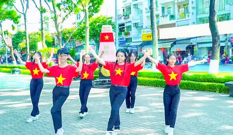 Phát động cuộc thi “Ninh Kiều Trend - Sáng tạo Tiktok”, với chủ đề “Thanh niên Ninh Kiều hội nhập và phát triển”