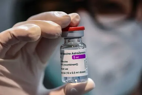 AstraZeneca khẳng định phản ứng phụ của vaccine COVID-19 là hiếm gặp