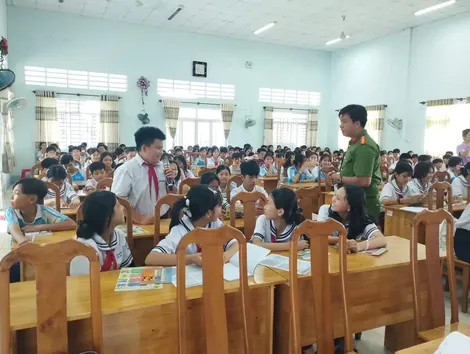 Tuyên truyền, nâng cao ý thức tự phòng, tự quản trong cộng đồng