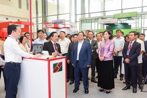 Agribank trình diễn 6 dịch vụ vượt trội tại Ngày Chuyển đổi số ngành Ngân hàng năm 2024