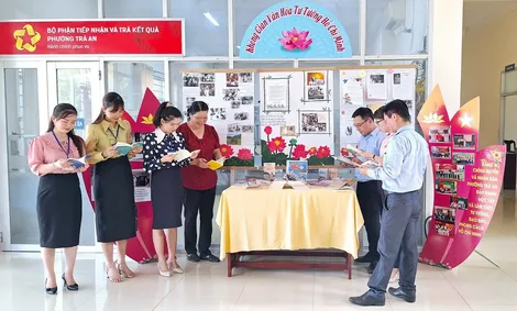 Ra mắt mô hình “Không gian văn hóa tư tưởng Hồ Chí Minh” 
và “Tổ quốc trong trái tim em”