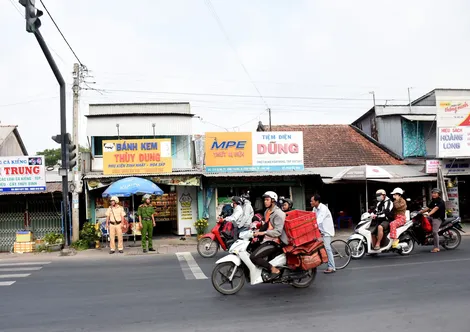 Đẩy mạnh tuyên truyền về trật tự an toàn giao thông