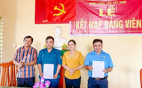 Đảng bộ xã Đông Thuận nâng cao chất lượng đảng viên