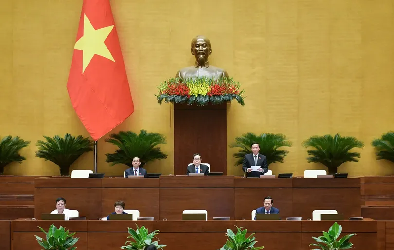 Thảo luận về dự thảo Luật Bảo hiểm xã hội (sửa đổi)