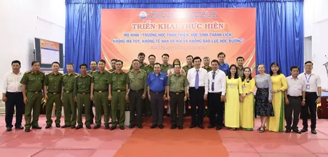 Nhân rộng mô hình phối hợp giữa công an và ngành giáo dục
