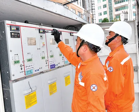 Ngành điện phía Nam trả lời ý kiến cử tri về việc tăng giá điện