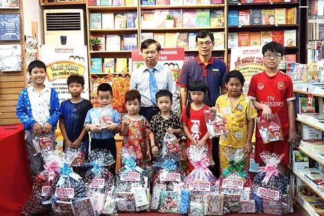 Nhiều hoạt động phục vụ thiếu nhi tại Nhà sách FAHASA Cần Thơ