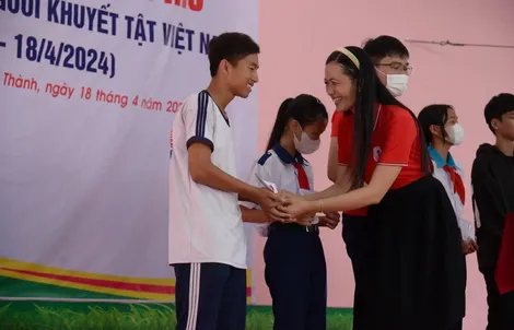 Cô Tâm và hành trình thiện nguyện chạm đến trái tim