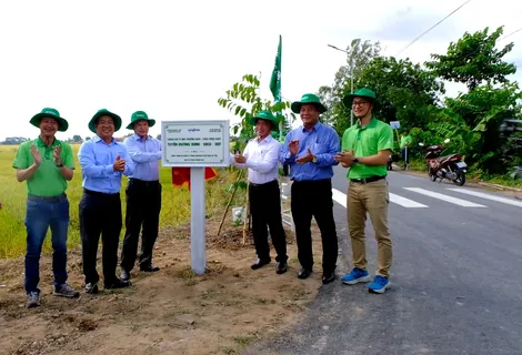 Phát động Tết trồng cây và chương trình “Môi trường sạch - cuộc sống xanh”