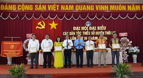 Ðại hội, hội nghị đại biểu các dân tộc thiểu số huyện Thới Lai, quận Bình Thủy và quận Cái Răng