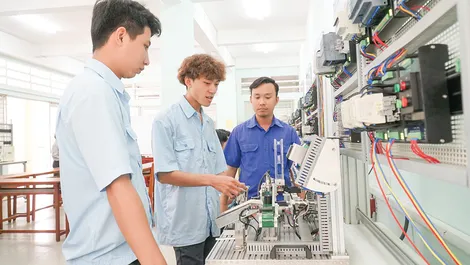 Tập trung phân luồng học sinh sau THCS