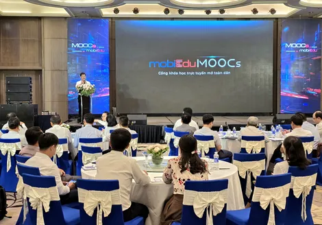 Giới thiệu nền tảng đào tạo trực tuyến mở đại trà mobiEdu MOOCs