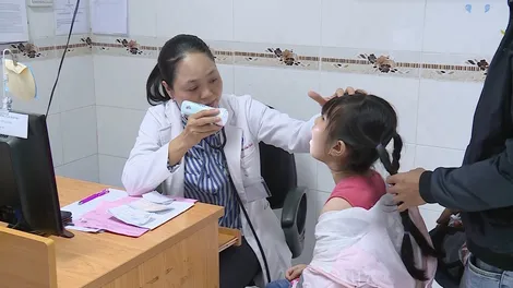 Những dấu hiệu sốt xuất huyết biến chứng nặng cần nhập viện ngay