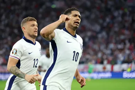Anh thắng nhọc Serbia 1-0, Hà Lan ngược dòng trước Ba Lan