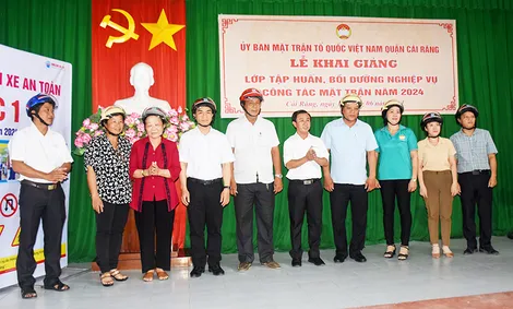 Nâng cao kiến thức, kỹ năng tuyên truyền an toàn giao thông cho cán bộ Mặt trận cơ sở