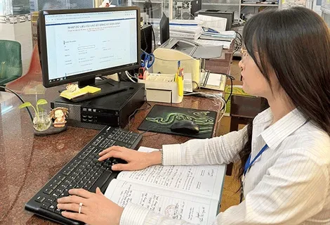 Tháo gỡ “điểm nghẽn”, thực hiện hiệu quả Ðề án 06 vì người dân, doanh nghiệp