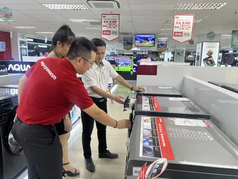 Trang bị máy giặt, sấy tiện ích cho gia đình