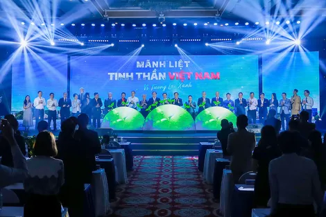 Vingroup phát động chiến dịch “Mãnh liệt Tinh thần Việt Nam - Vì Tương lai Xanh”