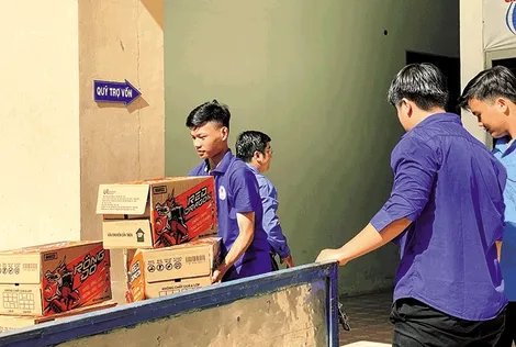 Tiếp sức mùa thi