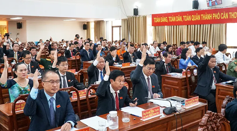 Thực hiện đồng bộ, có hiệu quả các giải pháp phát triển kinh tế - xã hội thành phố