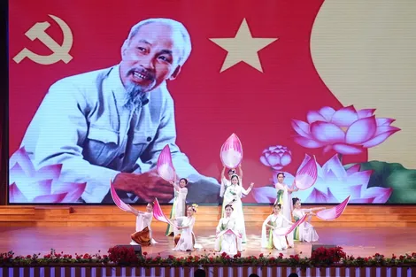 Cần Thơ đạt giải Nhất toàn đoàn Hội thi văn nghệ Ngân hàng Chính sách xã hội khu vực VI
