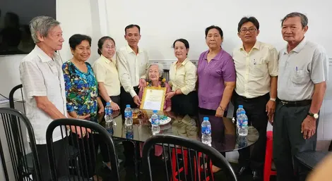 Quan tâm chăm lo người cao tuổi sống vui, sống khỏe