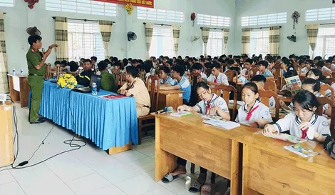 Tăng cường công tác đấu tranh, phòng chống ma túy