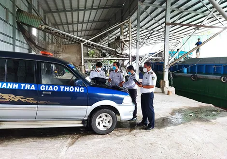 Thường xuyên kiểm tra hoạt động khai thác cảng, bến và vận tải đường thủy nội địa