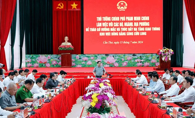 Thủ tướng chủ trì cuộc họp thúc đẩy hạ tầng giao thông tại ĐBSCL
