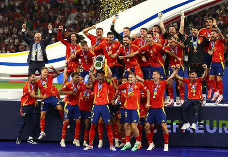 Tây Ban Nha đăng quang EURO lần thứ tư