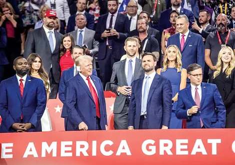 Ông Trump được chọn làm ứng viên tổng thống đảng Cộng hòa
