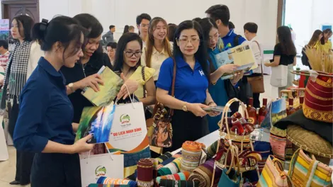 Liên kết quảng bá và phát triển sản phẩm du lịch vùng