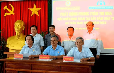 Cựu chiến binh thi đua đảm bảo trật tự an toàn giao thông