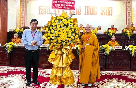 Khai mạc Ðại giới đàn Từ Quang 2024