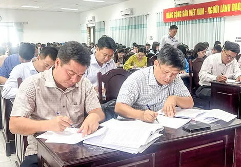 Kiểm tra nhận thức lý luận chính trị cán bộ, đảng viên