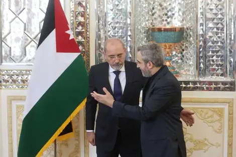 Israel cân nhắc tấn công “phủ đầu” Iran?