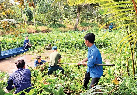Tuổi trẻ phường Tân Phú tình nguyện vì cộng đồng