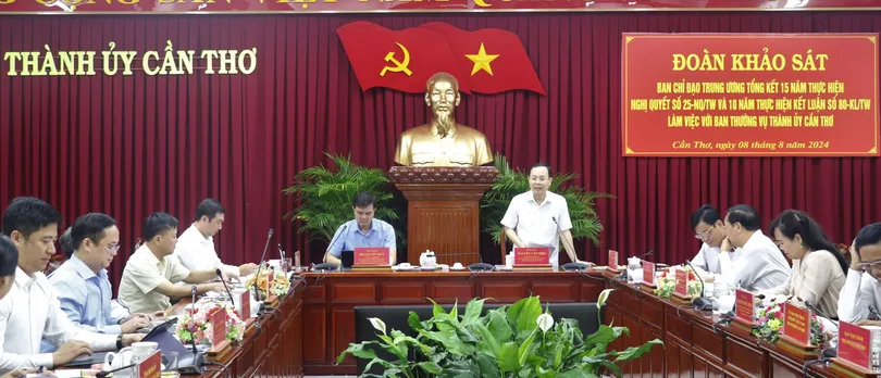 Xây dựng chính sách phát triển thanh niên, lồng ghép vào các chương trình phát triển kinh tế - xã hội của địa phương